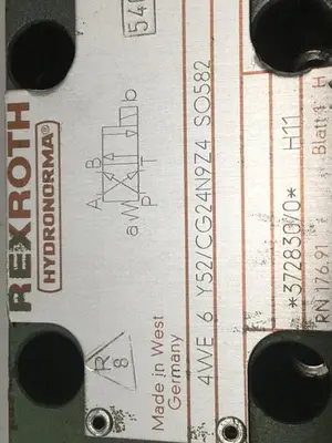 USED REXROTH 4WE6Y52CG24N9Z4SO582