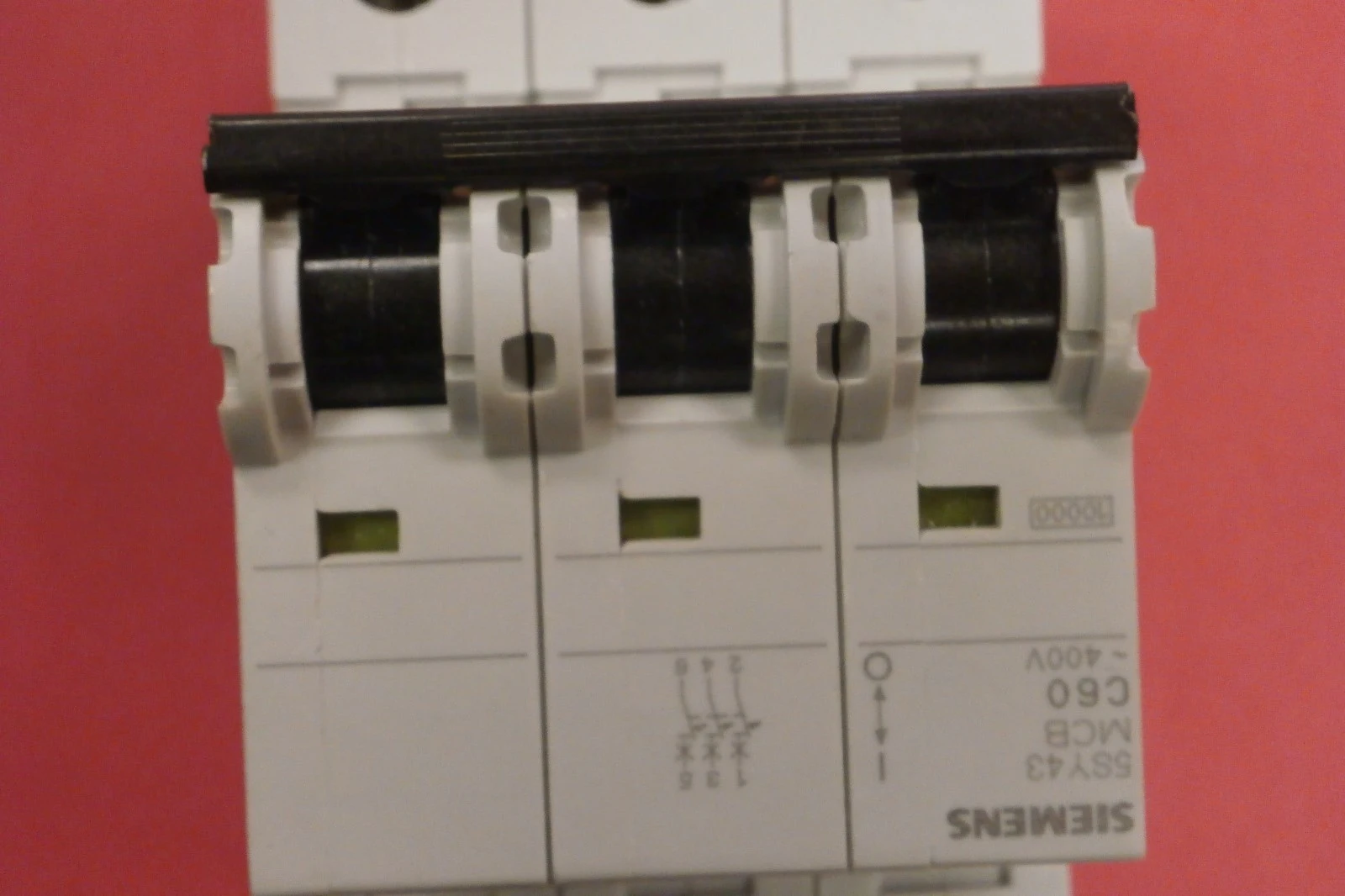 USED Siemens 5SY4306-7