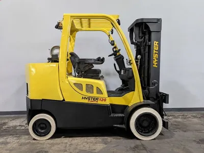 USED 2019 HYSTER S120FTS