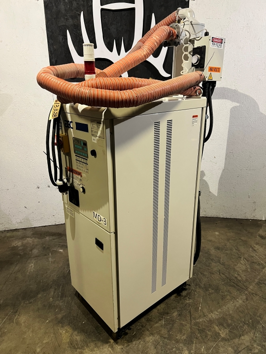 Used 2021 AEC RDX-150 Dryers | Hunter Plastics #788801