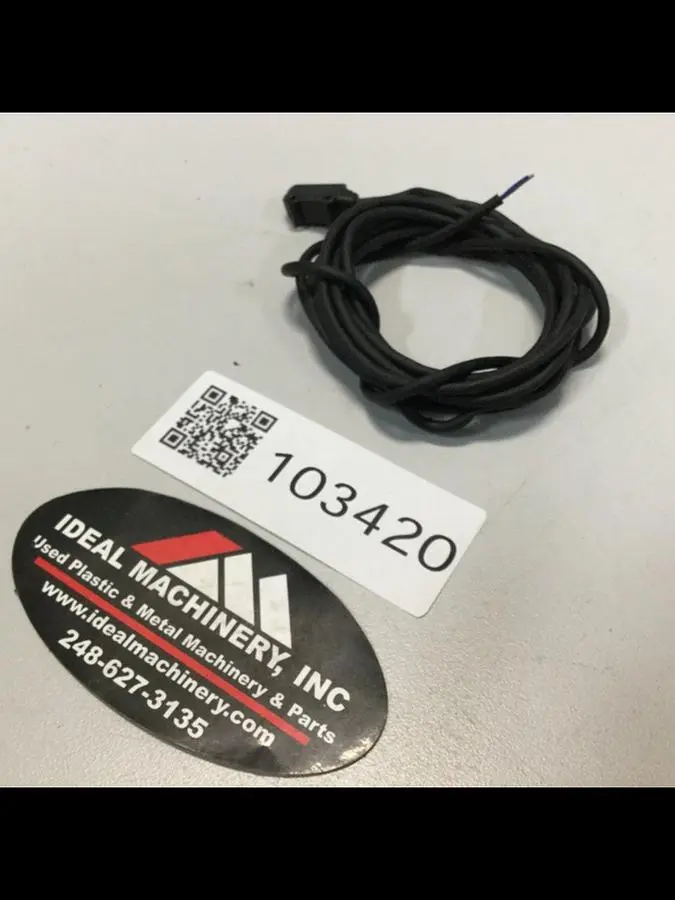 USED OMRON E3T-ST11