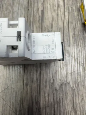 SCHNEIDER A9F74102 Electrical/PLC/Automation | ESS Industrial Equipment Sales (9)