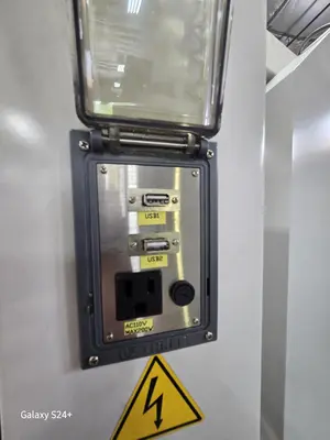 2015 FADAL VMC-2520R-II Vertical Machining Centers | Midstate Machinery (7)