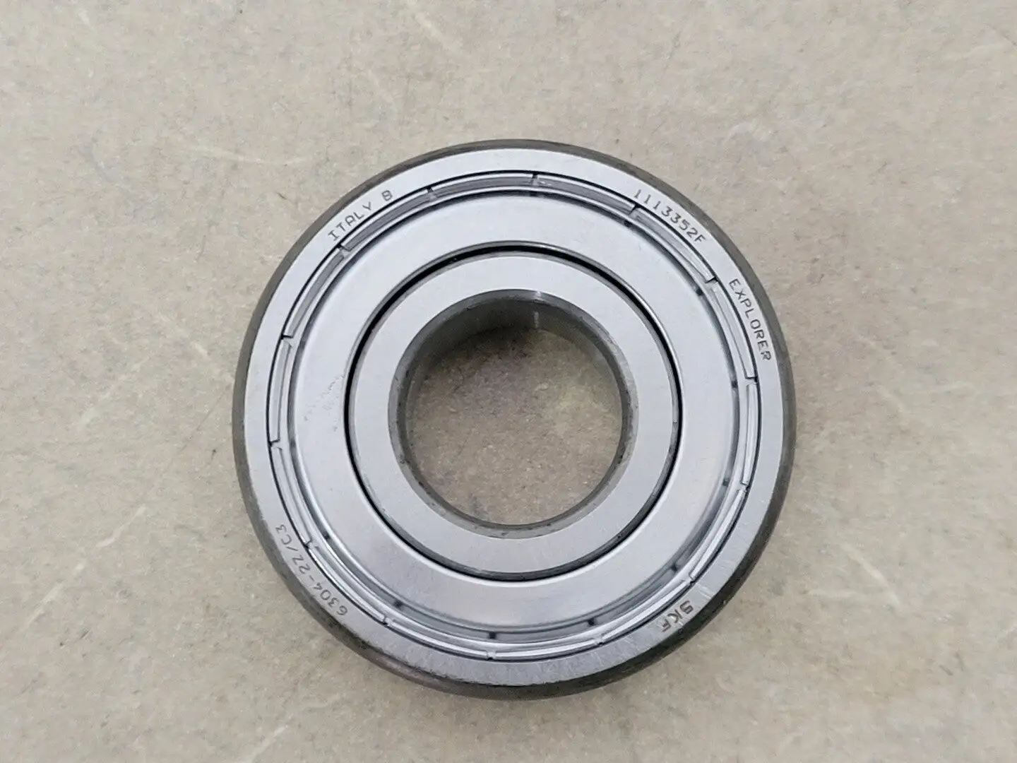 NEW SKF 6304-2Z/C3