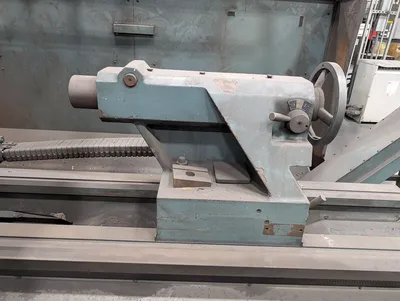 2009 Kuraki PA3512030 Manual Lathe 28" 4-Jaw Chuck; 460/3/60; Apprx. 120" distance between