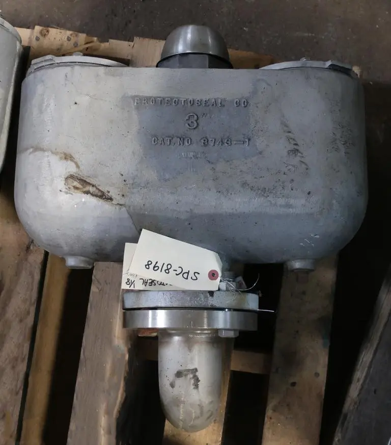 USED PROTECTOSEAL 8743