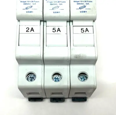 USED FERRAZ SHAWMUT ULTRASAFE MIDGET FUSE HOLDER