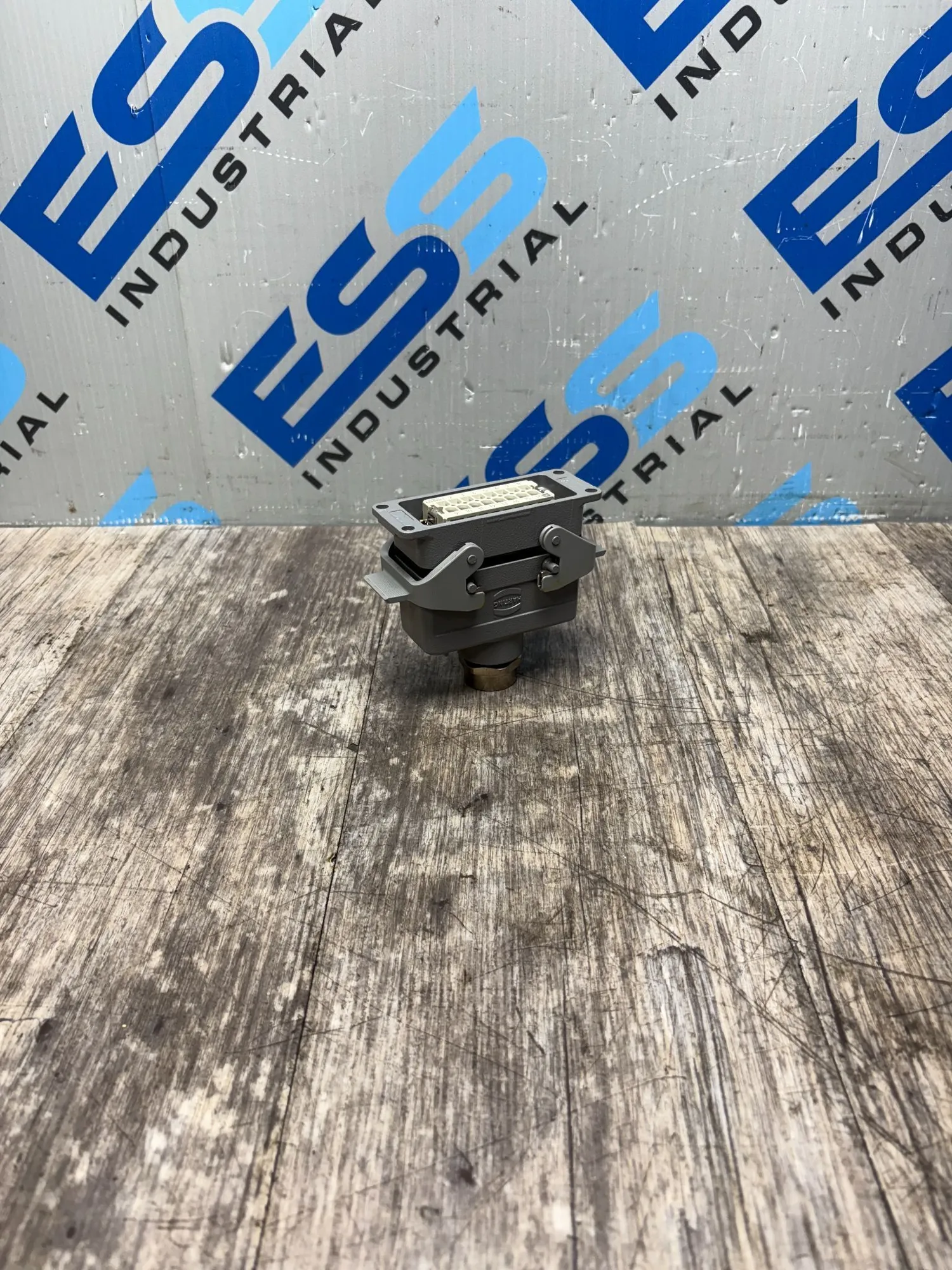 Used HARTING 09330162601 09330162701 Misc Electrical & Power Parts South Carolina US | ESS Industrial Equipment Sales #1517125