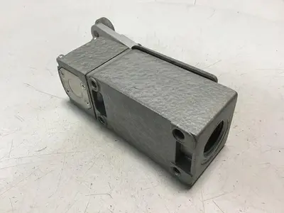 USED TELEMECANIQUE C2JK05