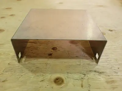 4 Hole - 2.5" Blind End Cable Tray