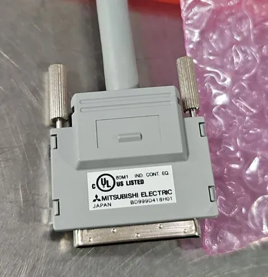 Mitsubishi QC05B Programmable Logic Controller Cable Loc 3E-17