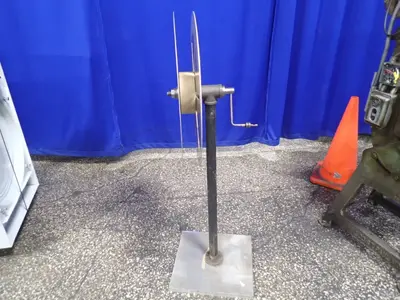 Alcoa Reel Stand