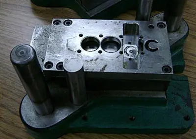 0656-390 Die Set to Make Creole 14 Product for Earrings