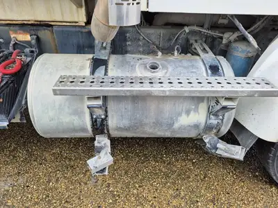 Used 2006 STERLING L9500 Automotive Equipment British Columbia CA | Lenmark #266457