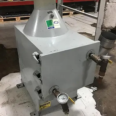 USED CINCINNATI MILACRON DD-1700