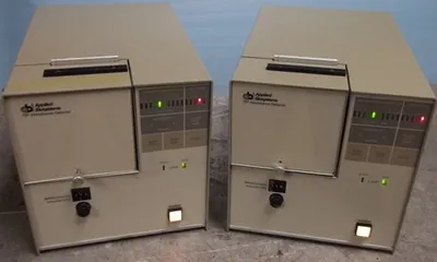 QTY. 2. APPLIED BIOSYSTEMS ABSORBANCE DETECTORS, M...
