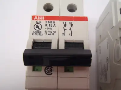 Used ABB Miniature Circuit Breaker Circuit Breakers Michigan US | Maverick Industrial Sales #1394524