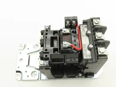 Allen Bradley 500F-AOD930 Size 0 Starter Contactor 575V 3PH 120V Coil w/Overload