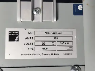 Used FEDERAL PIONEER NBLP42B-4LI Switchgears British Columbia CA | Lenmark #1431316