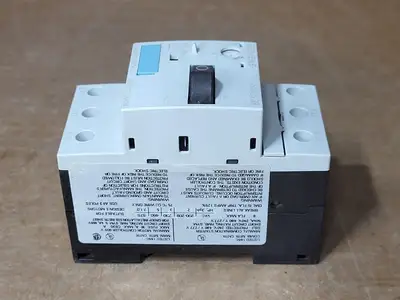 NEW SIEMENS 3RV1011-1HA10