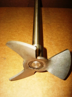 Geared Clamp On Stirrer, 0.75 Kw