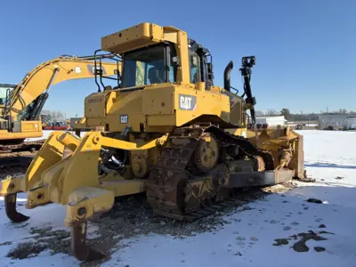 USED 2016 Caterpillar D6T XL