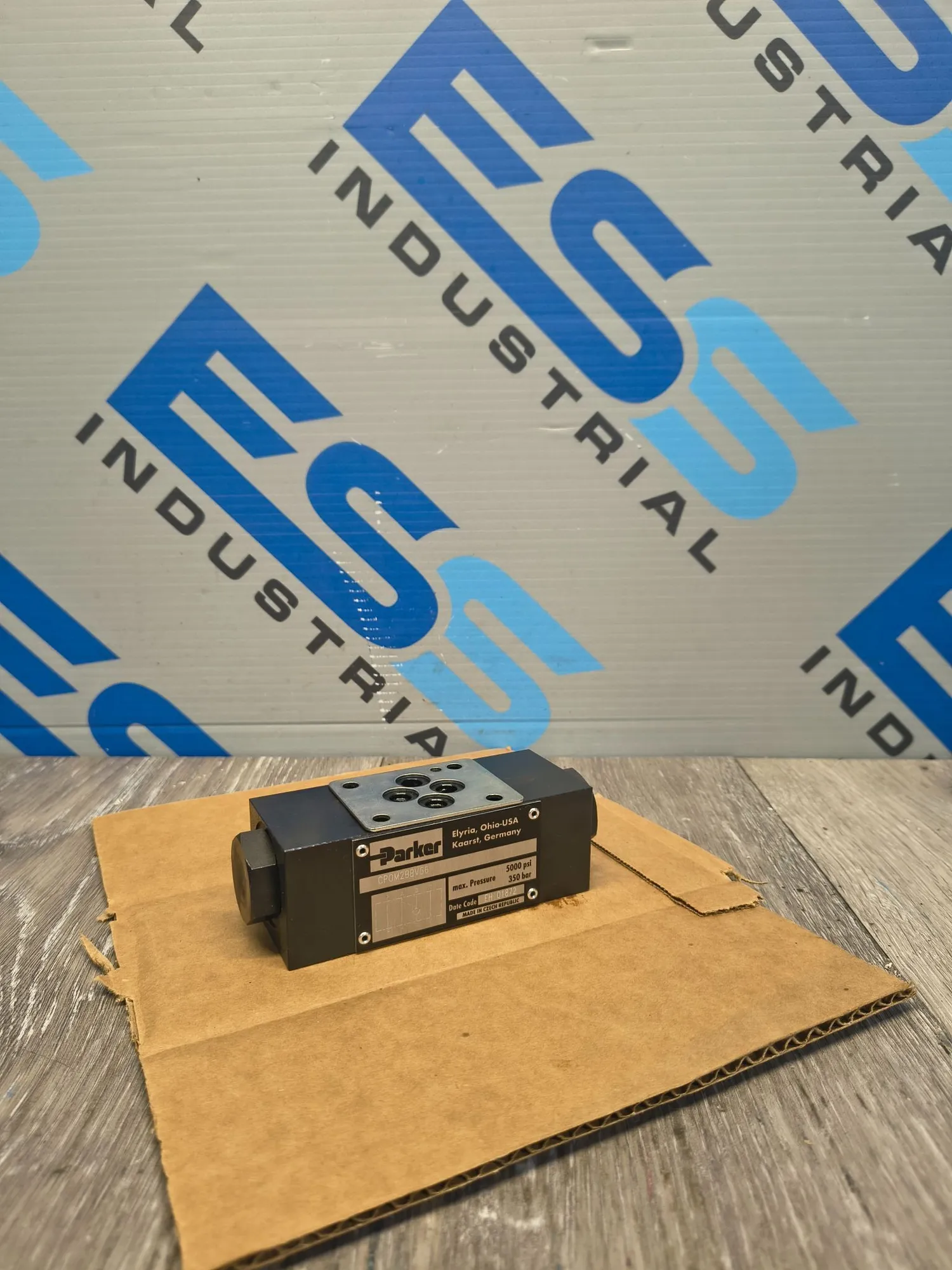 Used PARKER CP0M2BBV56 Valves/Fittings South Carolina US | ESS Industrial Equipment Sales #1269805