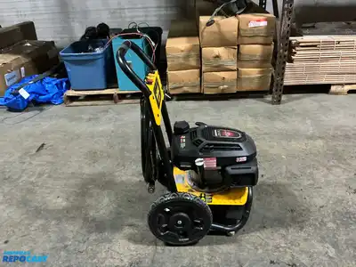 DeWalt 3100 PSI Model DXPW61336 Pressure Washer with Honda GCV170 Motor