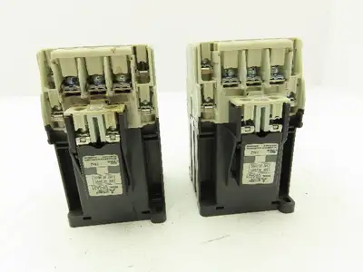 Mitsubishi SD-T21 SA Contactor 10HP 20A UT-SA21 Surge Suppressor 24V Lot of 2