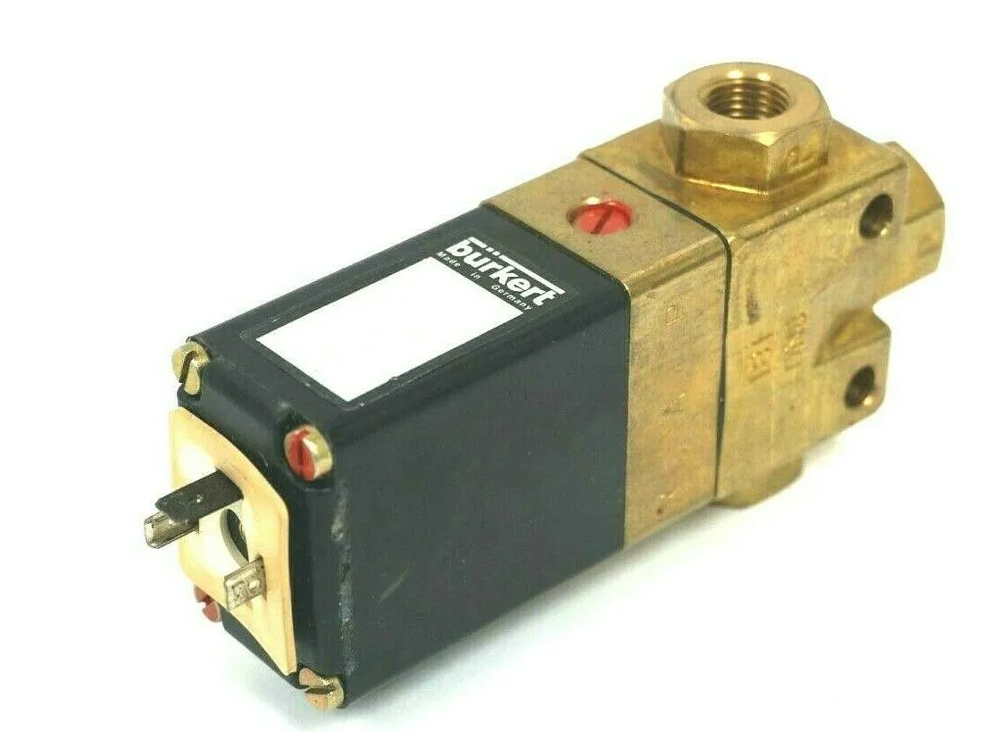 NEW BURKERT 340/D PNEUMATIC SOLENOID VALVE 340D