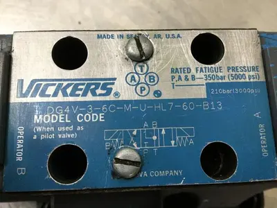USED VICKERS DG4V-3-6C-M-U-HL7-60-B13