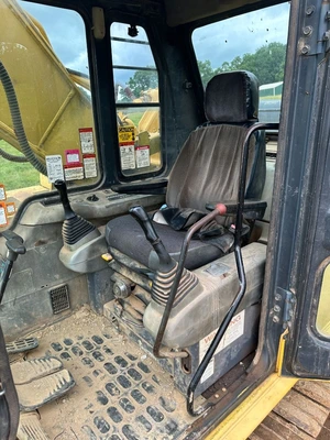 Used 2002 KOMATSU PC200LC-6LE Excavators Kentucky US | Proxy Equipment #1377847
