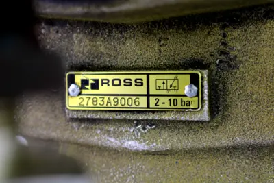USED ROSS OPERATING VALVE CO. 2783A9006