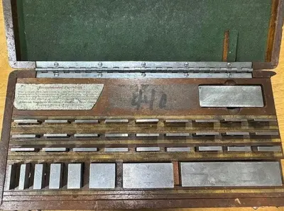 USED ELISTROM/DEARBORN 35-PIECE GAGE BLOCK SET