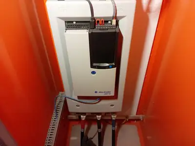 1200A Motor Control Center MCC, 575V, 1200A Bus, Form 4A, IP42 Enclosure