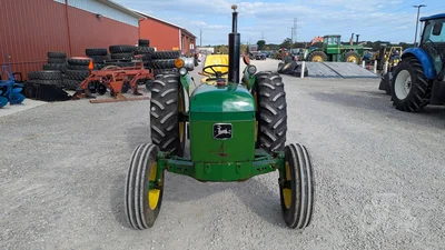 USED 1976 JOHN DEERE 2040