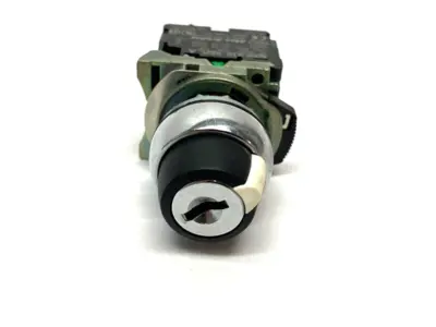 USED ALLEN-BRADLEY KEY SELECTOR SWITCH 22MM