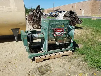 USED 1986 LITTLEFORD FM-300D