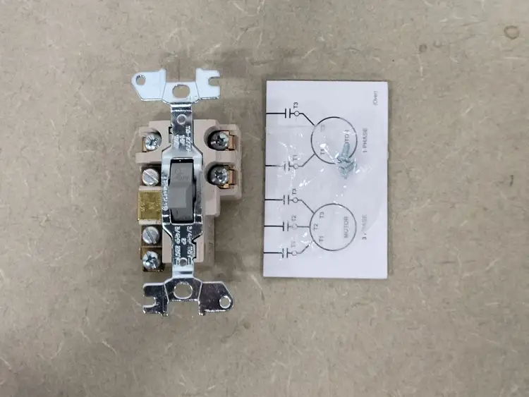 New | in-Stock LEGRAND 7802-MD Switchgears British Columbia CA | Lenmark #239687