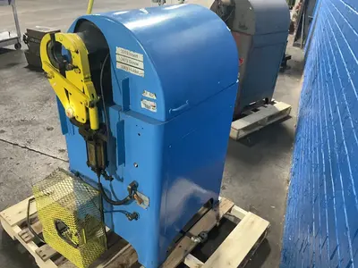 Used MIDWAY _UNKNOWN_ Tube End Finishing & Chamfering Machinery Ohio US | HGR 24 #1515770