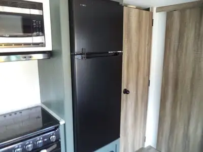 Used 2024 EDDIE BAUER _UNKNOWN_ Campers, Caravans, Motorhomes Florida US | TLC Truck & Equipment #1568894