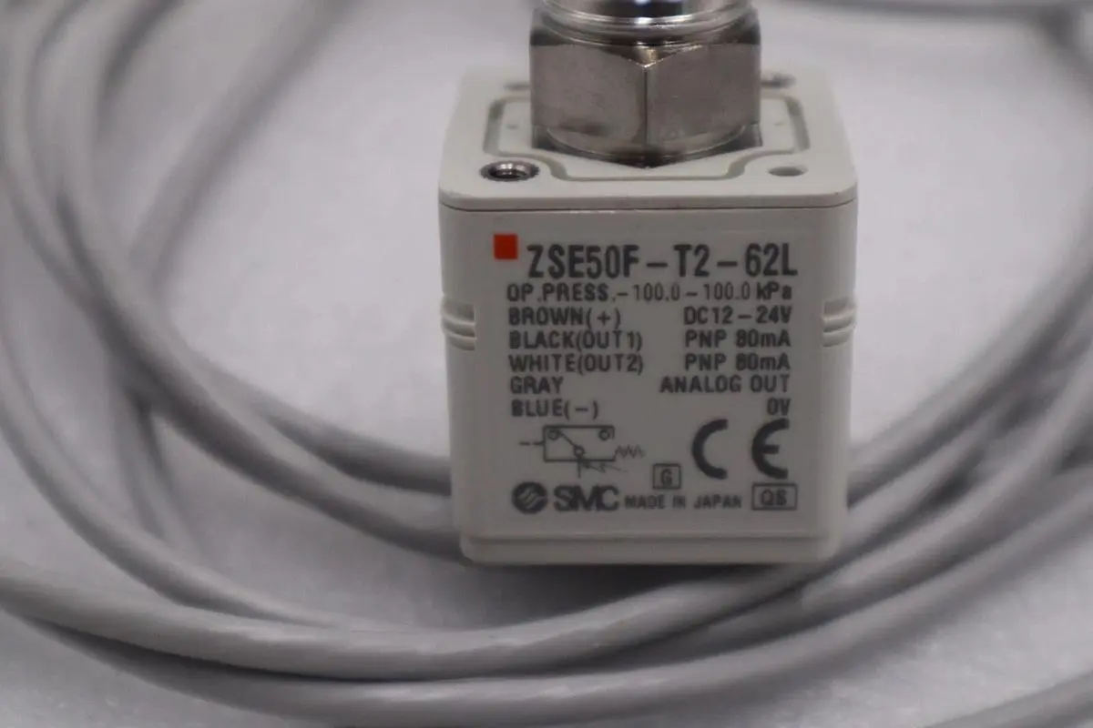 SMC ZSE50F-T2-62L SMC sensor-100~100kpa STOCK L-516-C