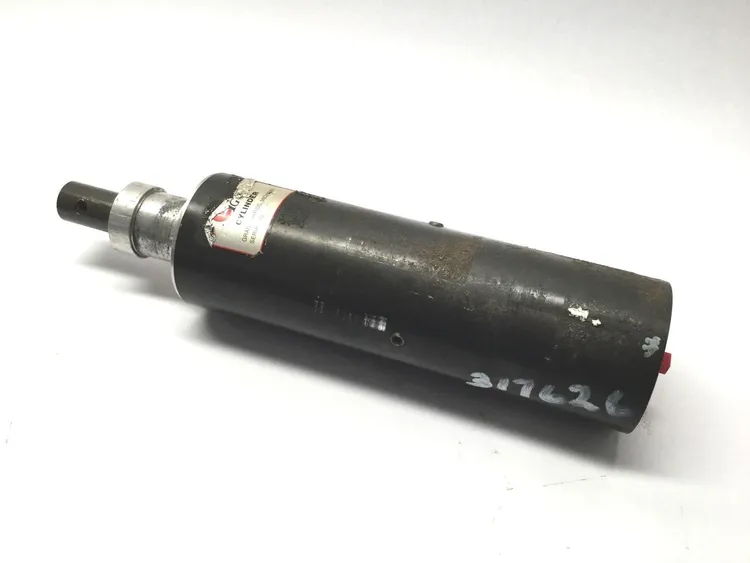 Used TG SYSTEMS WELDING ROBOT PNEUMATIC CYLINDER Pneumatic Cylinders | Maverick Industrial Sales #1115099