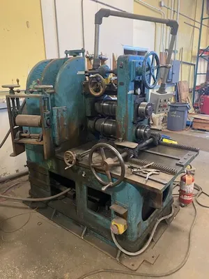 RUESCH 146 Medium-Gauge Slitting Machines | International Rolling Mills (1)