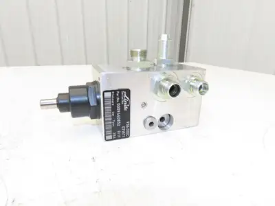 Linde 0009440852 Electric Forklift Brake Control Valve Removed From E20C