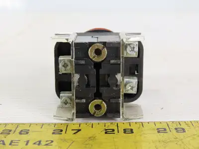Allen Bradley 800H-FRX6AP/F E-Stop Twist Release 2N.O Series F