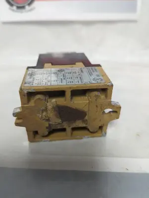 Used ALLEN-BRADLEY 700-P400 A1 Misc Electrical & Power Parts Ohio US | Surplus Asset Holdings #1512964