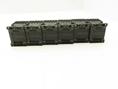 Siemens 3RT2015-1AF02 Contactor 7.5HP 3PH 575VAC 20A 2NC Lot of 6