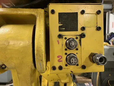 Used 2011 FANUC M900IA/600 Robots | Harbor Machinery Inc. #1283287