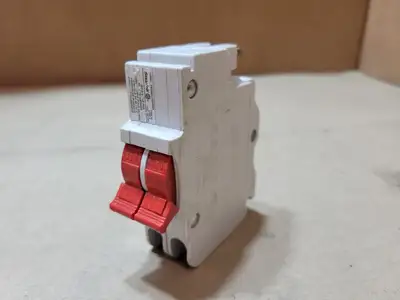 Used FEDERAL PIONEER NC220 Circuit Breakers British Columbia CA | Lenmark #1489002